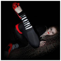 Cross to red by antoanette