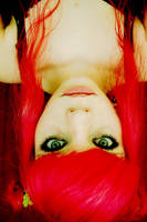 upsidedown :xX by Por-fin