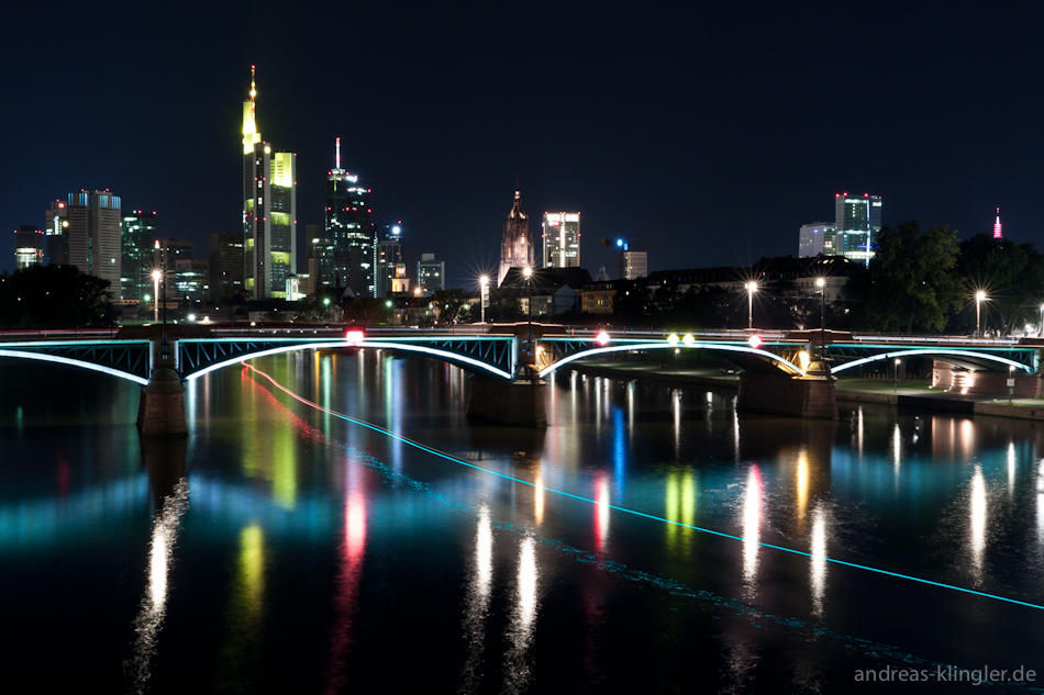 Line of light to Frankfurt by naturtrunken