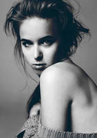 Portrait in shadows by NerySoul