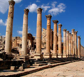 Palmyra Syria by Jenvanw