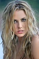 Christie N by abclic