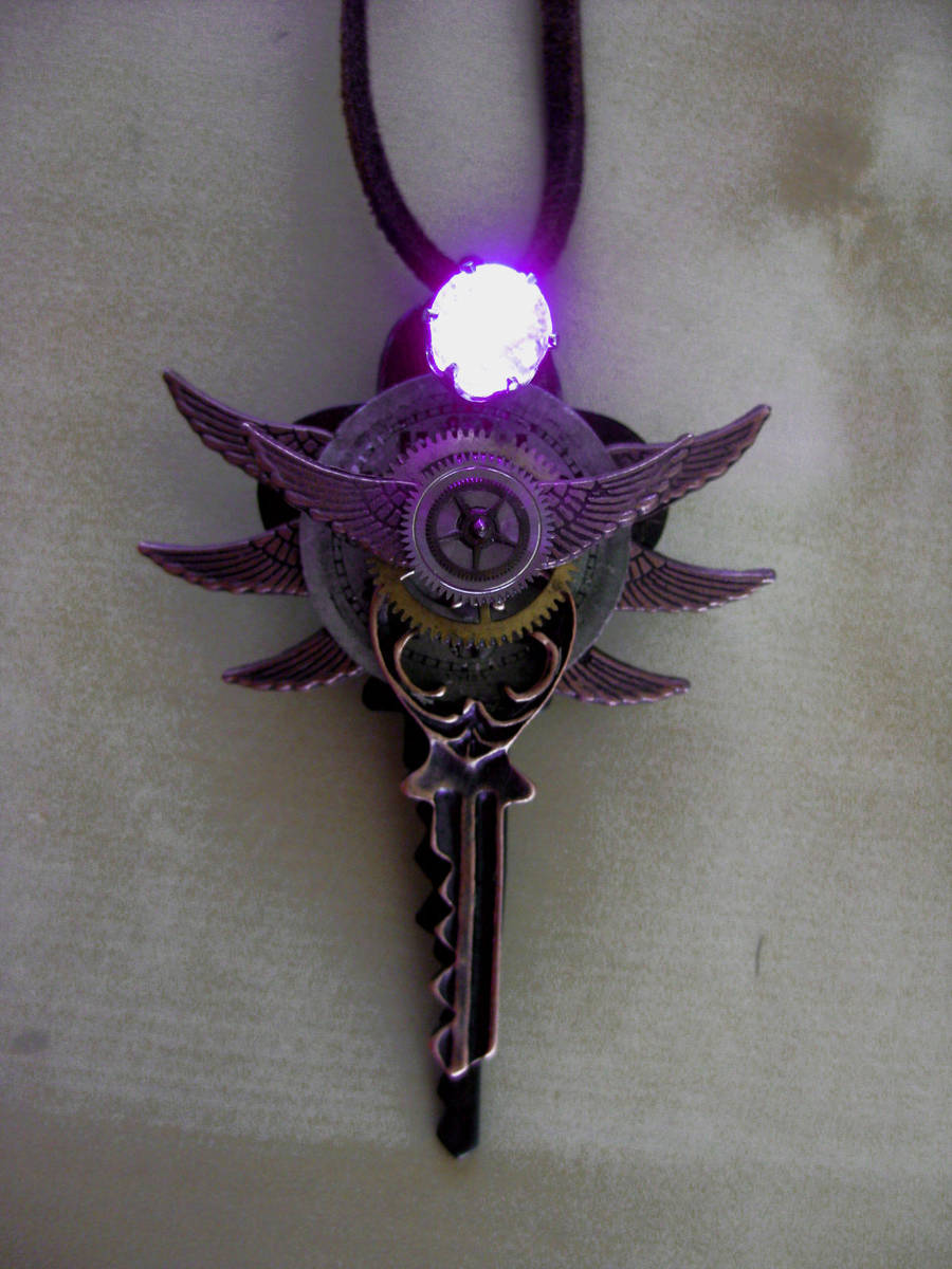 Steampunk Light Up Dark by xxPRECIOUSMOMENTSxx