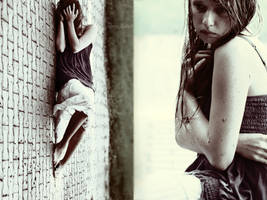 I'm broken inside by Rona-Keller