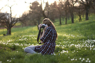 the girl behind the camera by Rona-Keller