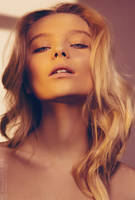 Ann III by Daria Zaytseva by daria-zaytseva