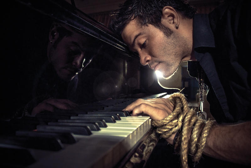 Piano 1 by Monocoello