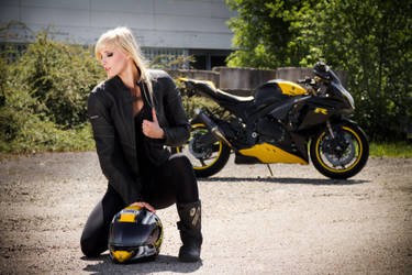 Biker Girl by KaylaDavion