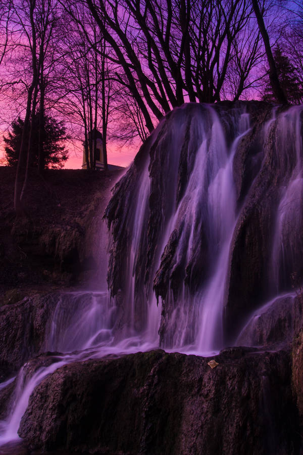 Nightfall by MirachRavaia