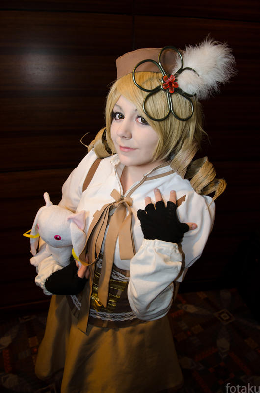Mami Tomoe at Acen 2012 by fotaku