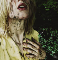 so much beauty in dirt ii. by deepinswim