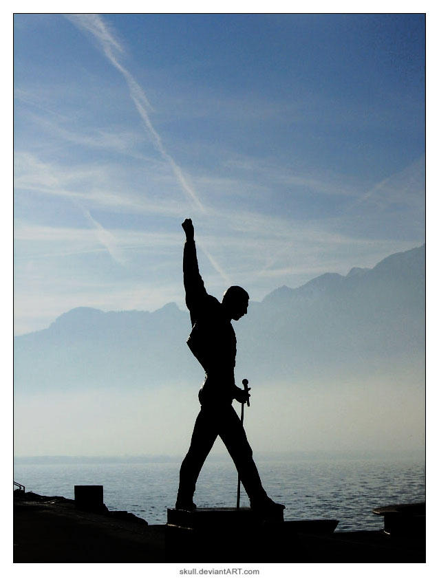 Freddie Mercury by skull
