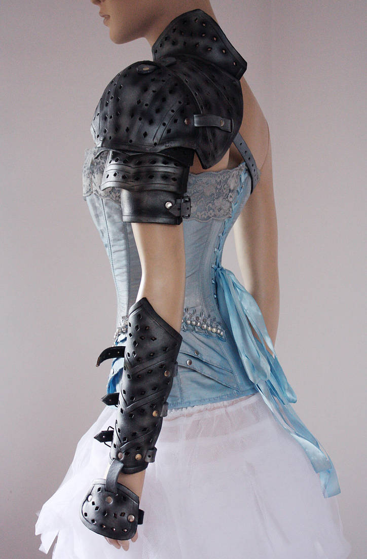Blue metallic corsage and dark silver armor by Pinkabsinthe