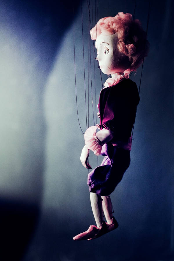 Master Puppeteer by bittersweetvenom