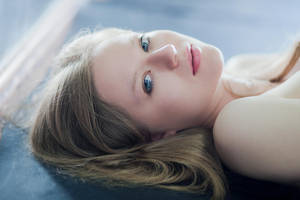 Lay me down by bittersweetvenom