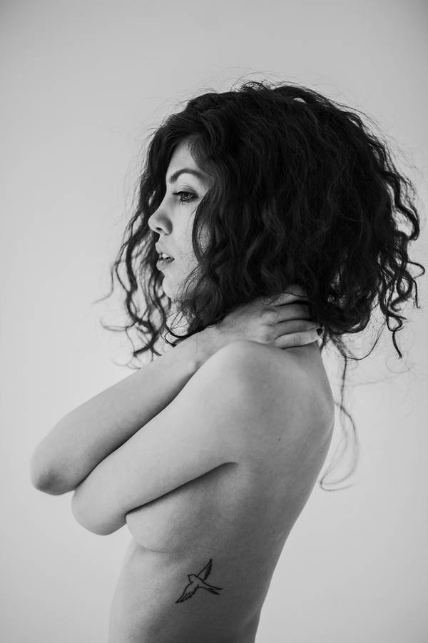 Like a bird by bittersweetvenom