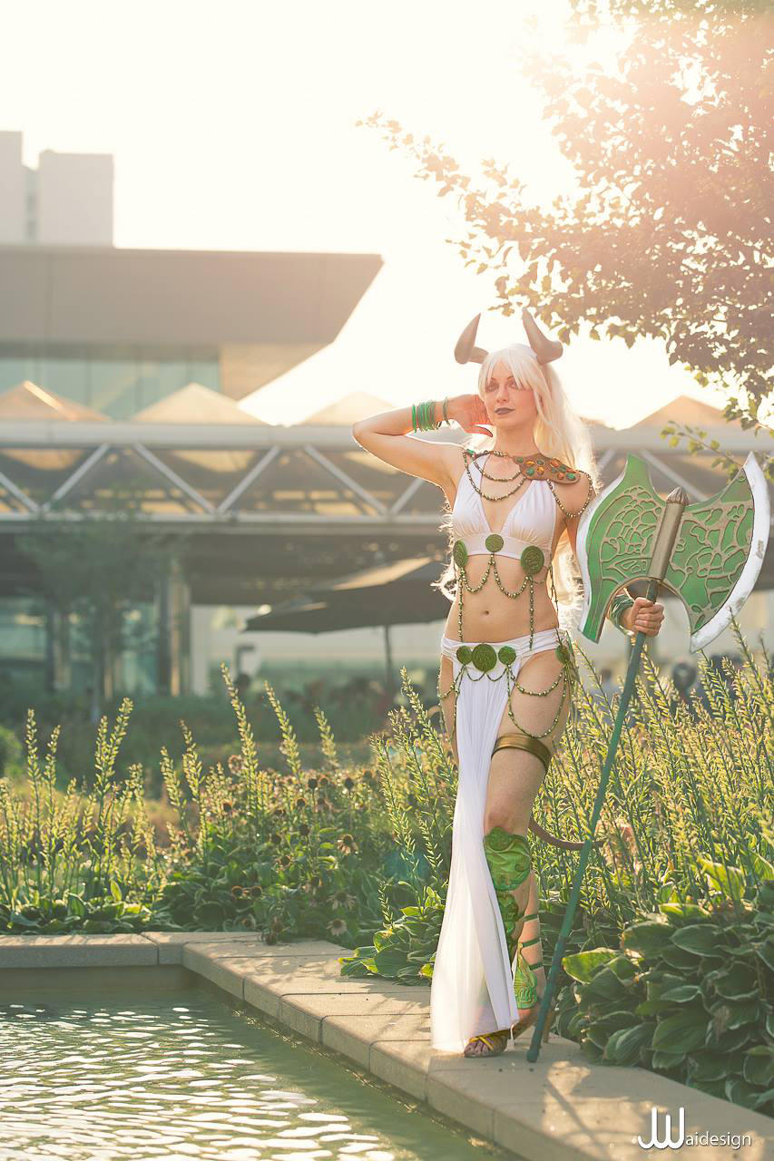 Taurus, by Sakizo by FireLilyCosplay