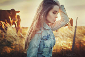 Country Life by LienSkullova