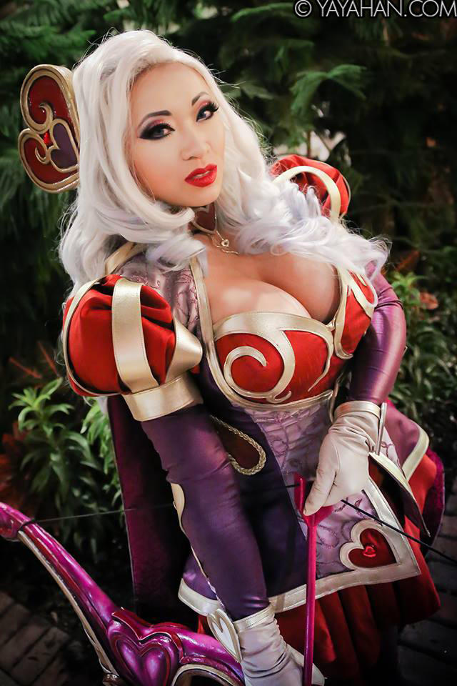 Heartseeker Ashe - Shot Through the Heart by yayacosplay