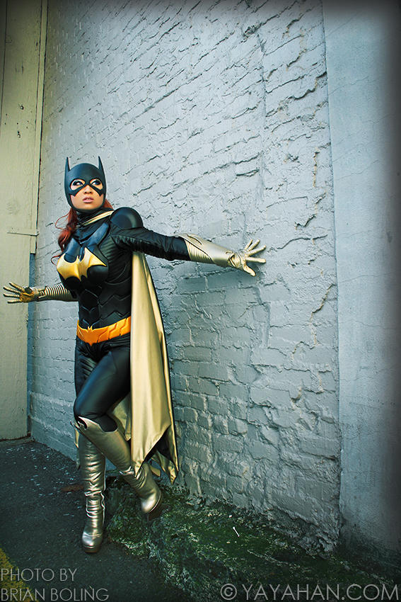 Batgirl in the Alley by yayacosplay