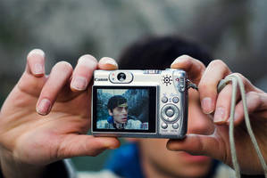 Self-Portrait by zewlean