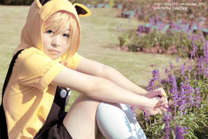 Len in Halloween I by WinryDeeDee