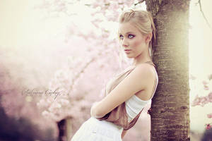 she flies by SabrinaCichy