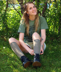 Happy girl. by xoxomassacre