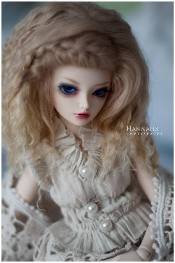 Lillian by h-emptyspaces