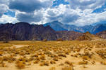 Alabama Hills and the Sierras by shubat