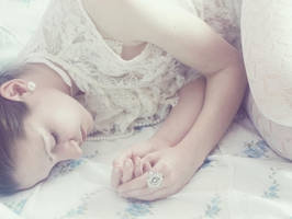 Delicate by SuperSzajs