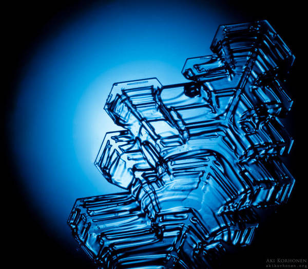 Snow crystal by ak87
