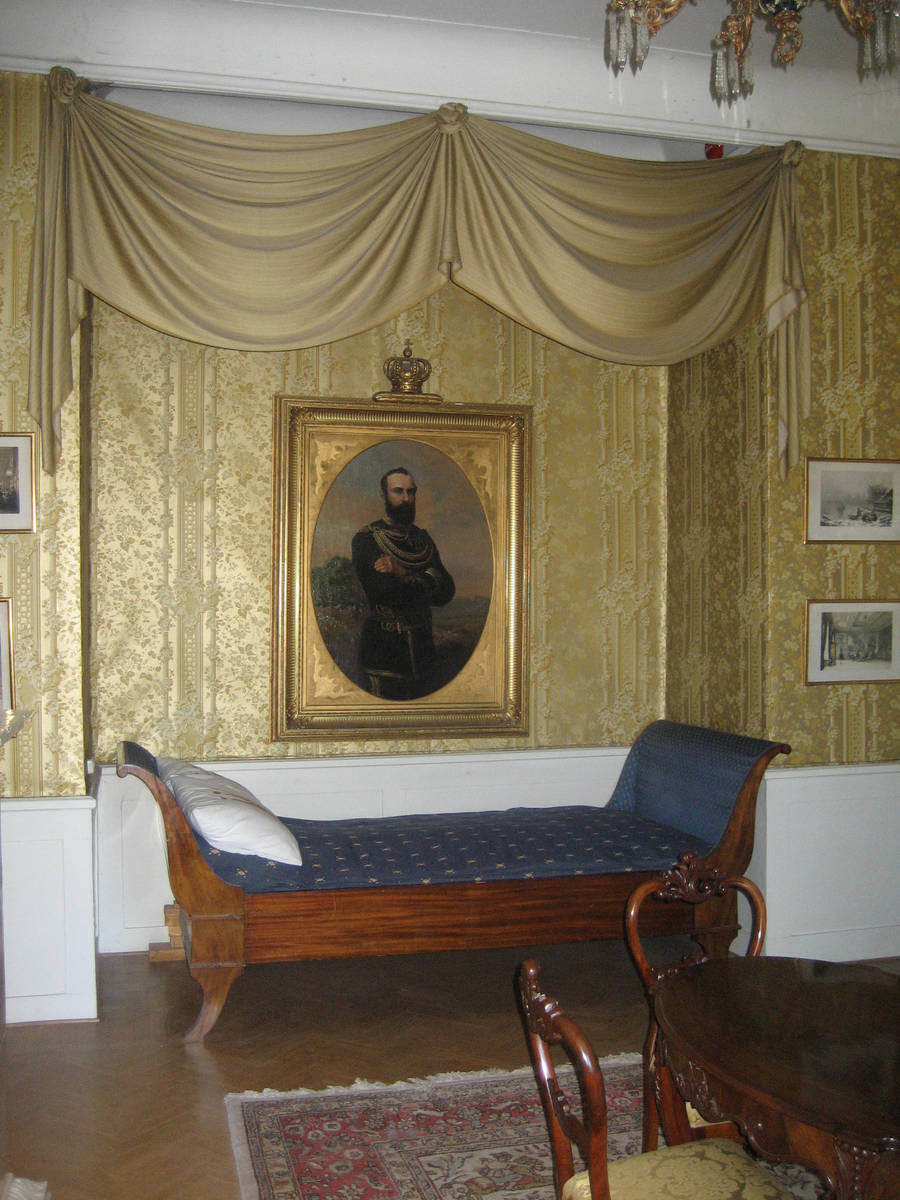 Castle room by CAStock