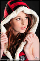 Side glance by Elovera