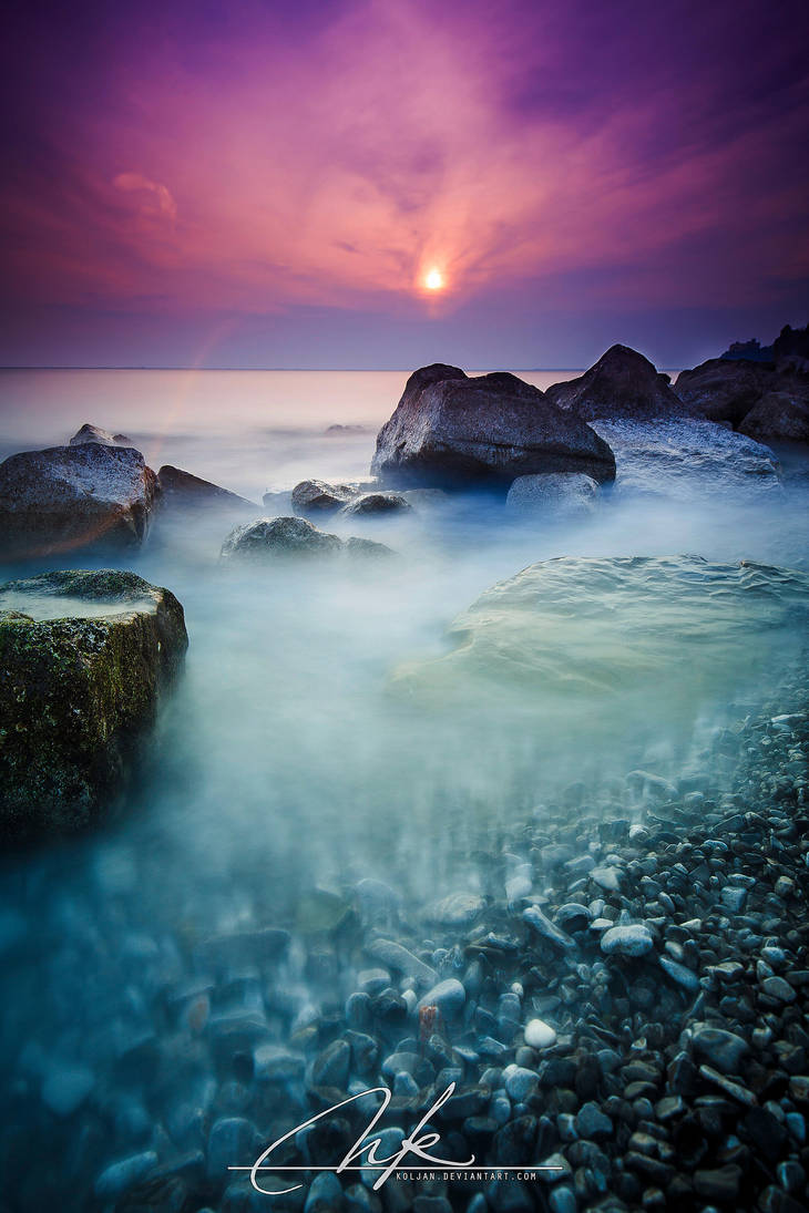 Dusk at the seashore by Koljan