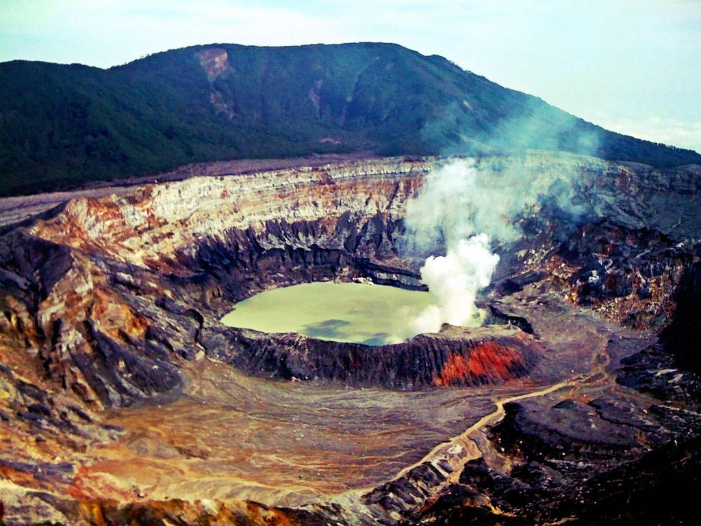 Poas Volcano by emshore