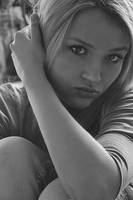 Love me by xEvheshax