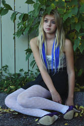 Sitting There by javertime