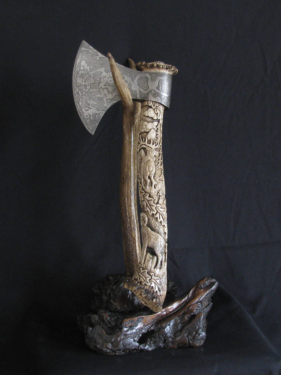 Damascus Rocky Mountain Elk Axe by ZachariahBusch