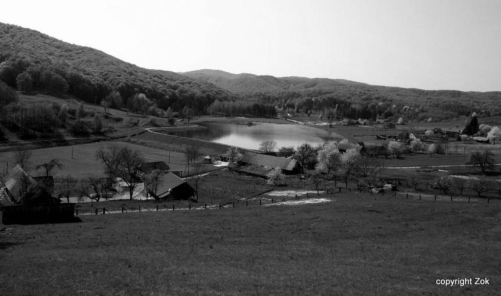 Lake by siscanin