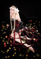 The Autumn Girl by Megami-Shiawase