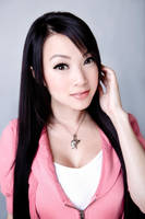 Pinky Hoodie KusoPOP Necklace by VampBeauty