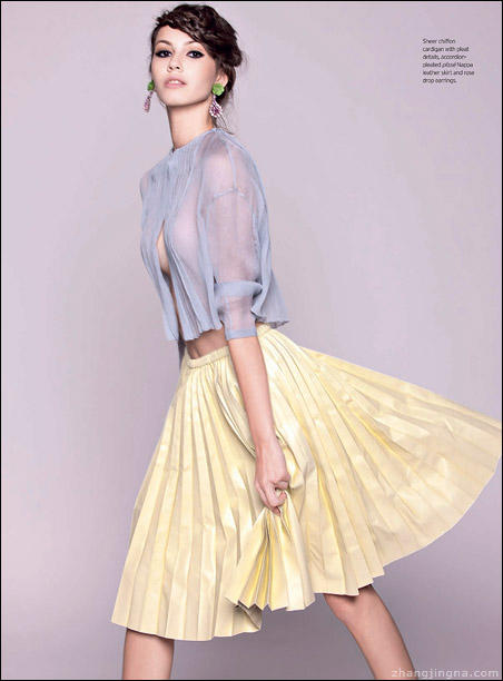 Elle Singapore - Hit the Road 4 by zemotion