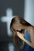 moi49 pray by LadyMartist