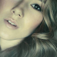 selfportrait by eem-eine