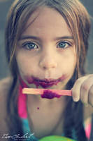 Grape Popsicle by IsacGoulart