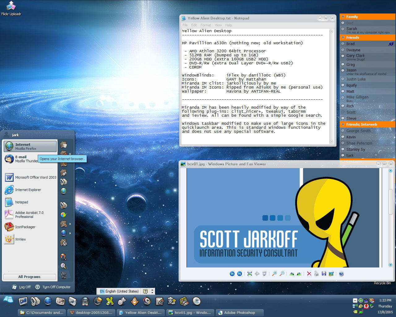 Yellow Alien Desktop by jark