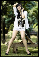 Strike A Pose by andreaxe