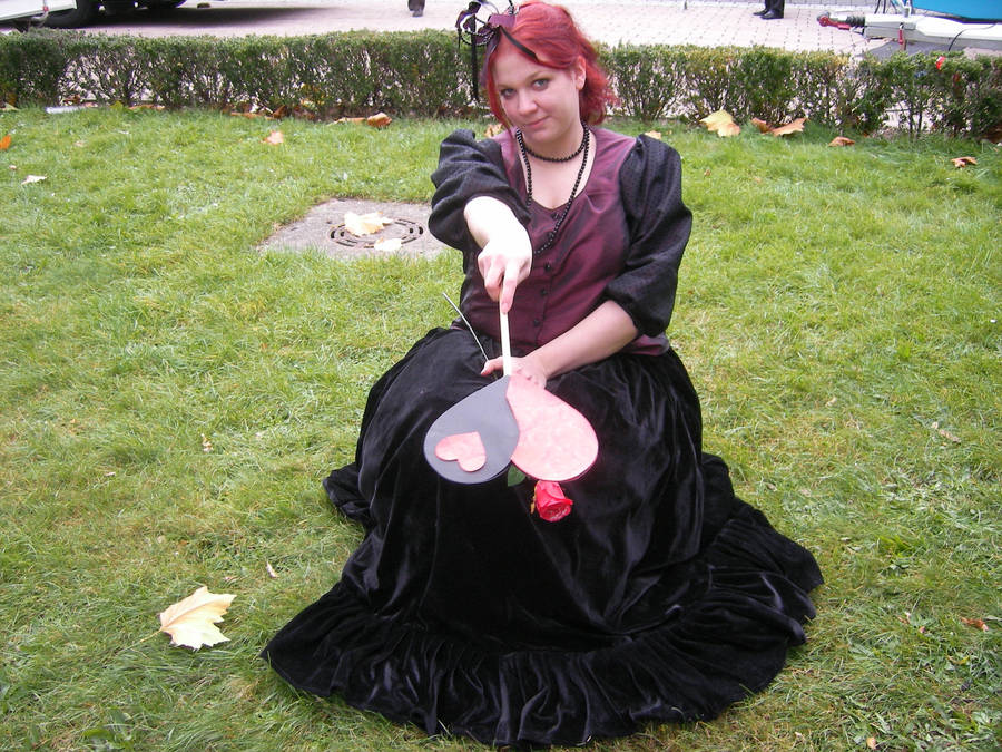 Queen of Hearts Cosplay by miaka-yuuki