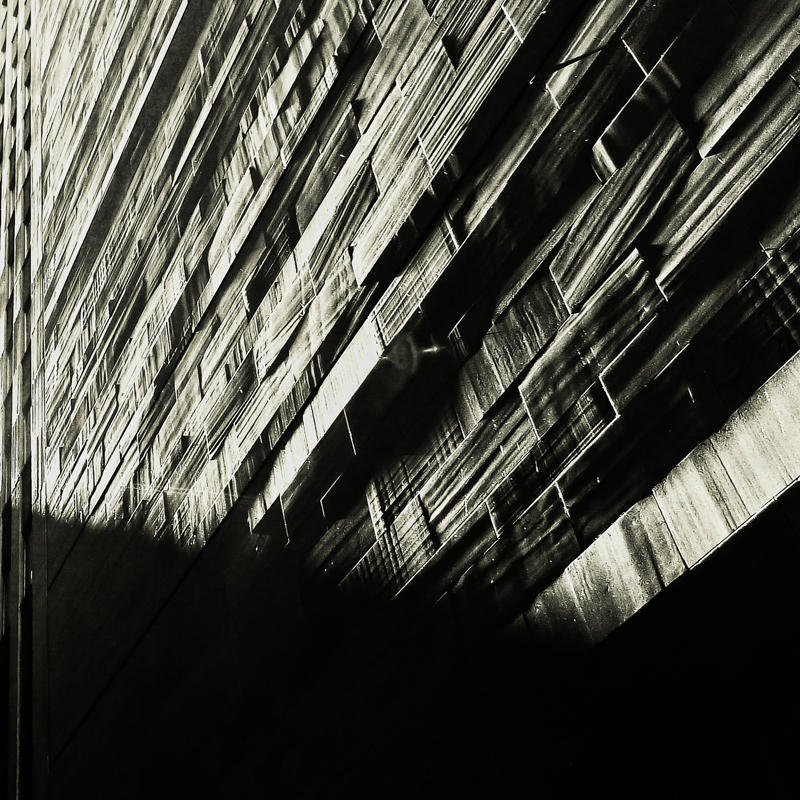 Wall 12am by cameraflou